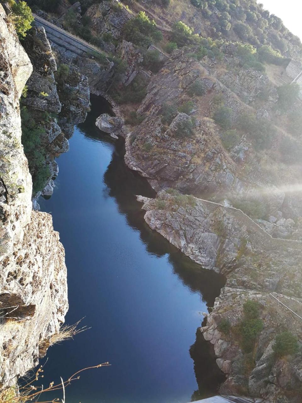 Los Camarotes Cervera de Buitrago Exteriör bild