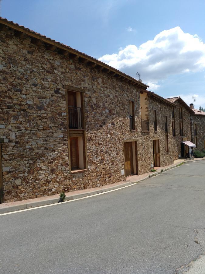 Los Camarotes Cervera de Buitrago Exteriör bild